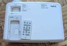 Projektor NEC np-200
