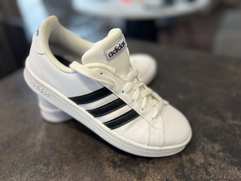 Кроссовки адидас adidas кеды