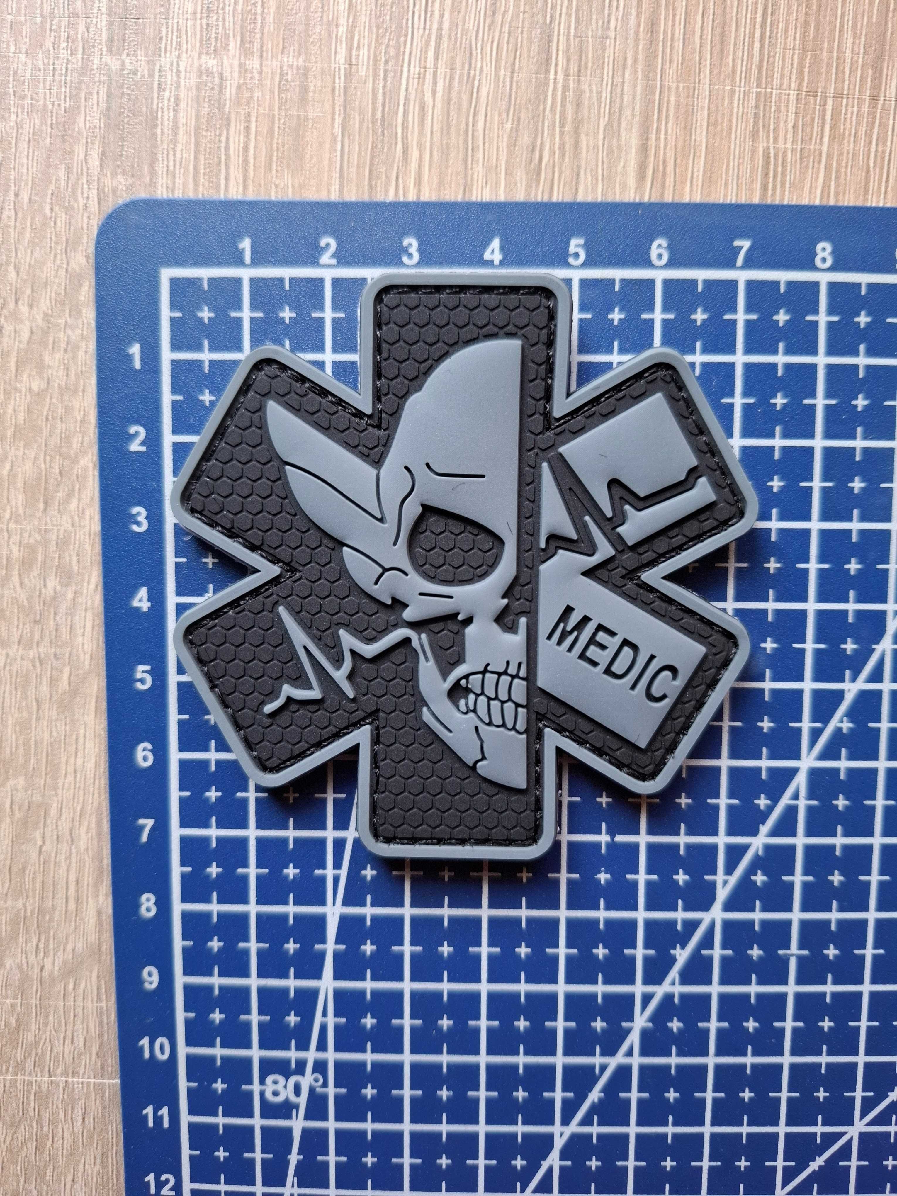 Naszywka Medic Skull 3D PVC na rzep - Star of Life, Gwiazda Życia