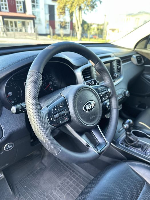 Kia Sorento 3 покоління 2016 рік 2.4GDI Газ/Бенз AWD