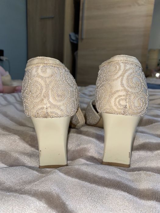 Oddam za darmo Buty ślubne