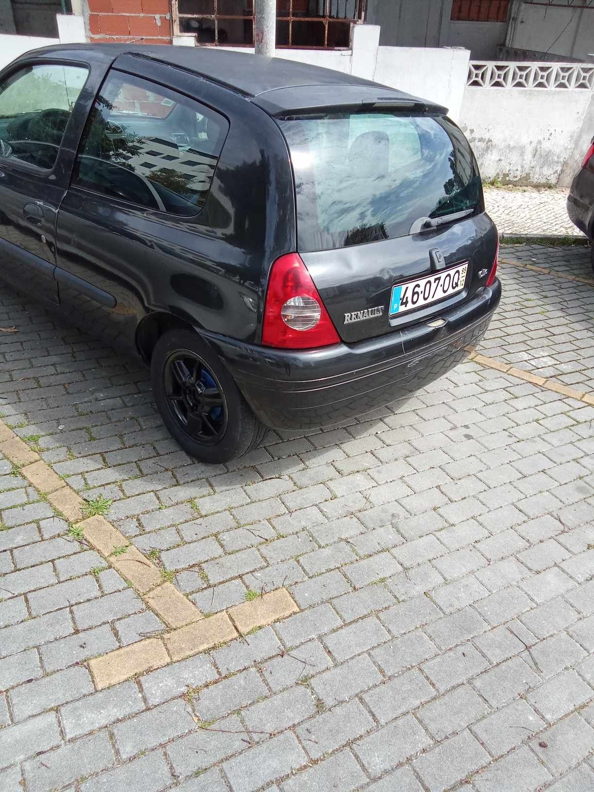 Boas troco renault clio 1600cc 16v troco por mota ou por ponei com cha