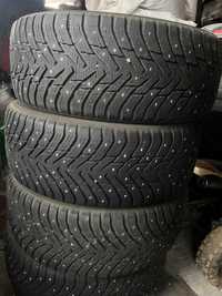 резина 255/55 R 19 , Nokian hakkapeliitta 8 шипи