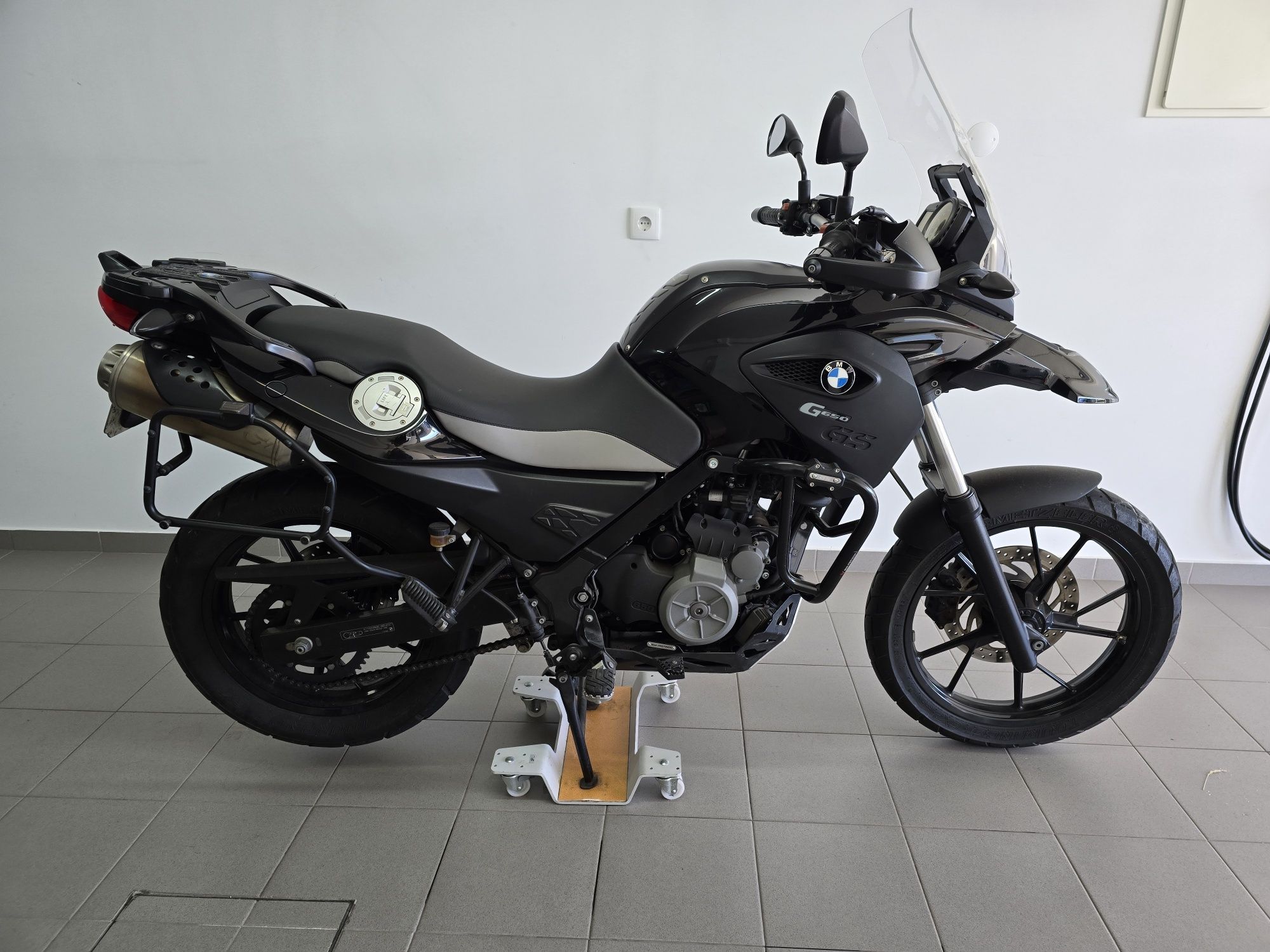 BMW G 650GS  literalmente NOVA