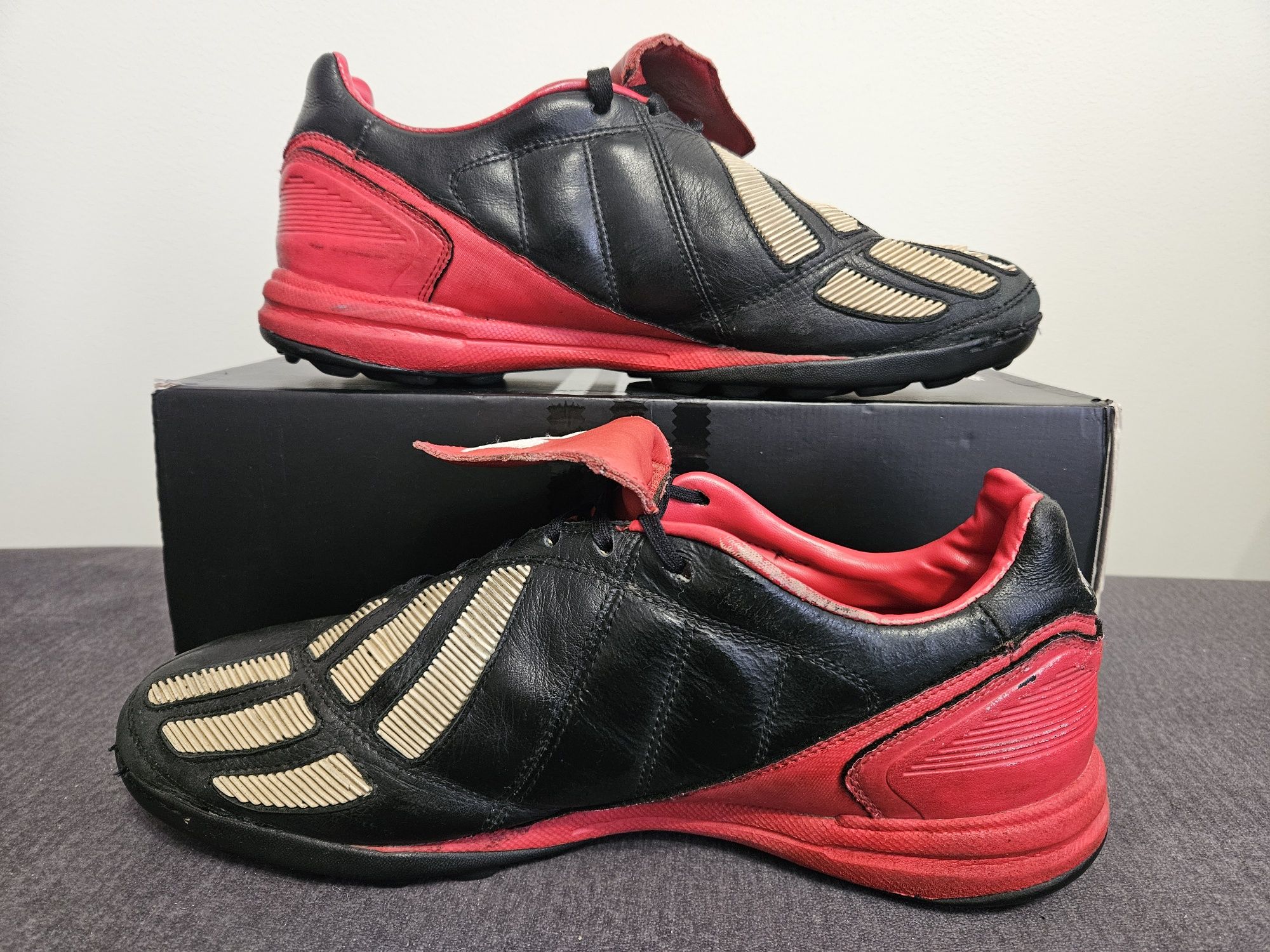 Turfy Adidas Predator Mania r. 44 2/3 TF Profesjonalne Skóra