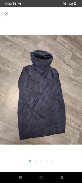 Жіноча куртка осіння