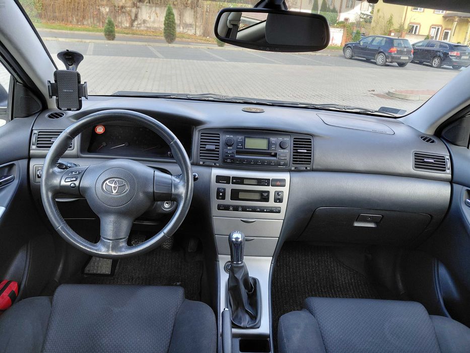 Toyota Corolla E12 1.6 (benzyna 110 KM) wersja SOL