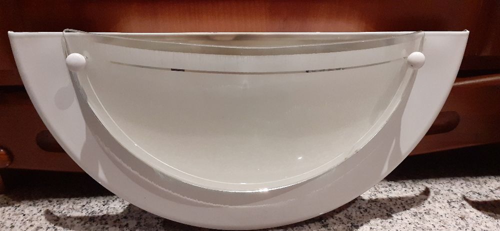 Dois Apliques usados