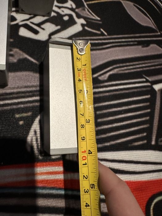 Nożki do mebli 16 sztuk