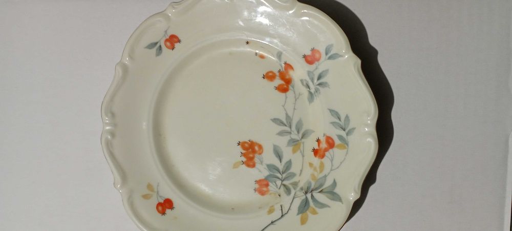 Продається вінтажна тарілка