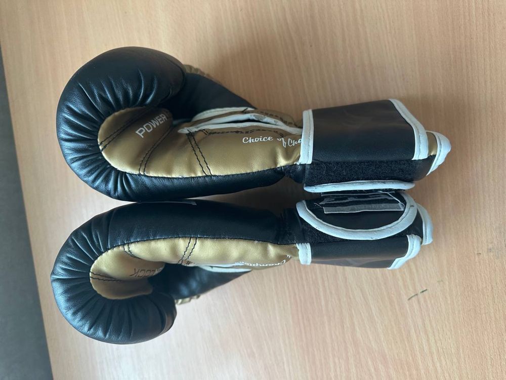 Рукавиці боксерські EVERLAST