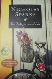 Livro Nicholas Sparks "Um refúgio para a vida"