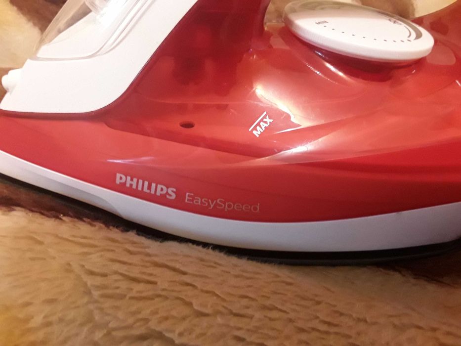 Утюг праска philips Easyspeed GC1742