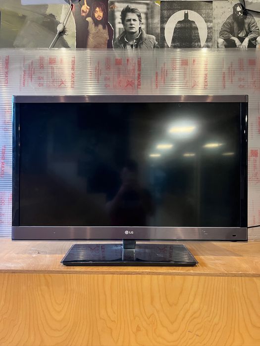 Televisao lg 43”