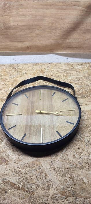 Zegar na ścianę w stylu vintage