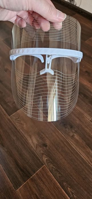 Led маска для обличчя