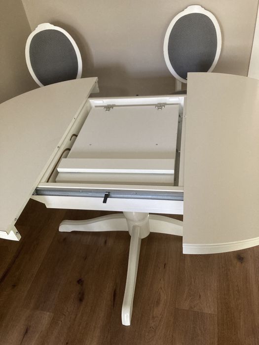 Stół okrągły ikea