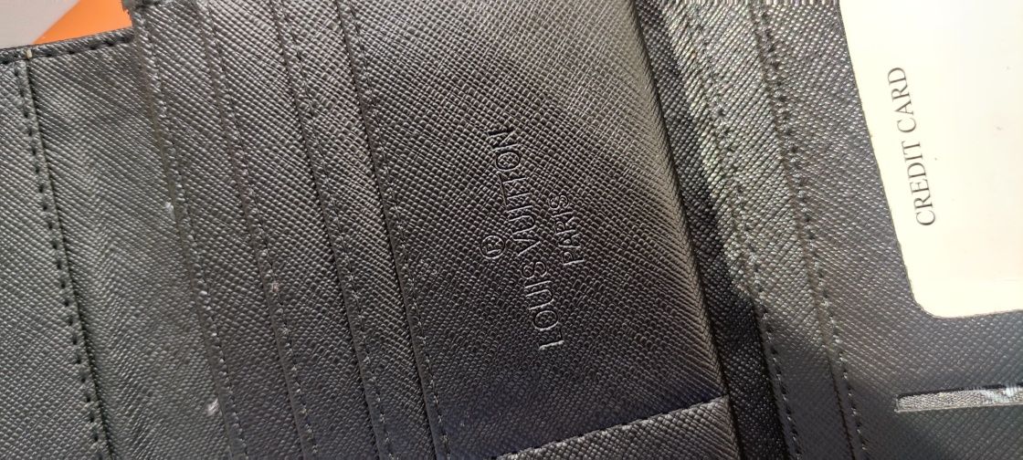 Nowy piękny portfel damski Louis Vuitton Paris  czarny