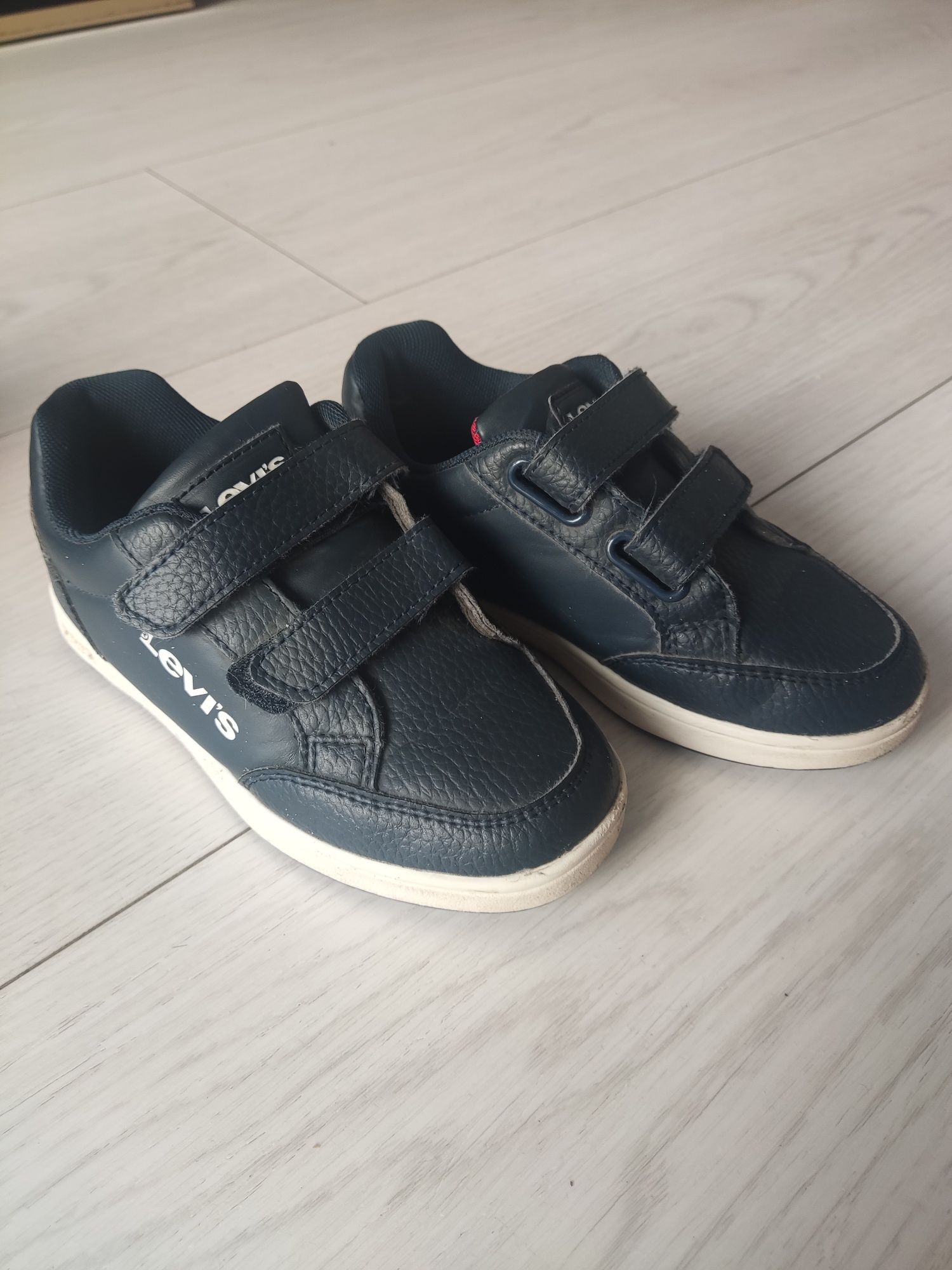 Buty dla chłopca Levi's rozmiar 30