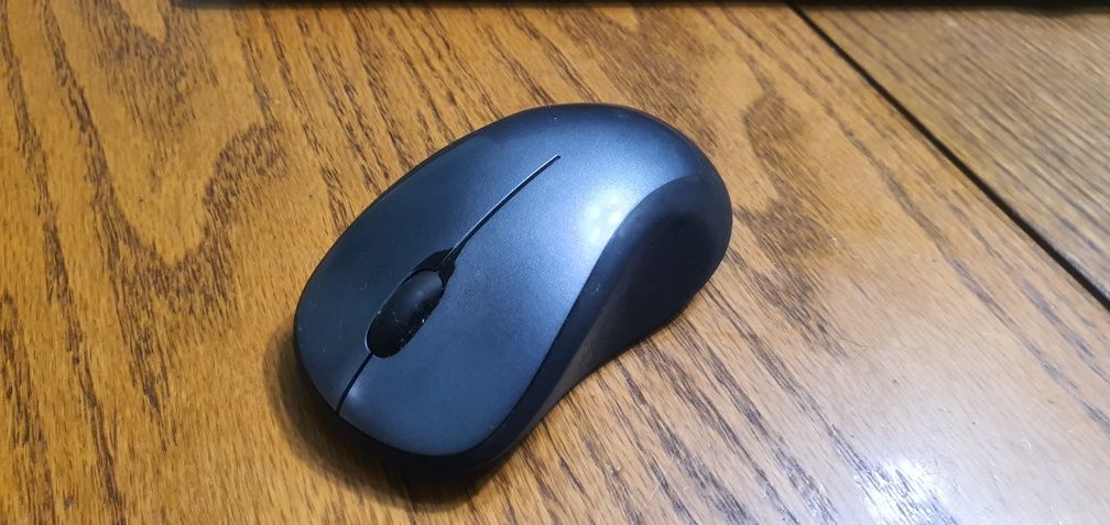 Myszka logitech m310