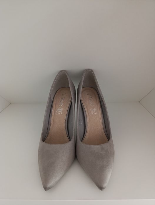 Jasnoszare szpilki zamszowe 40 nowe