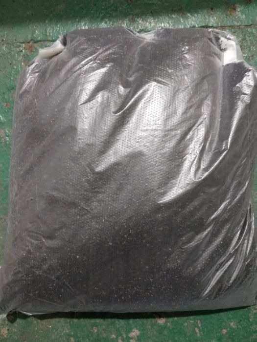 Биогумус (Вермикомпост) просеяный (0-2мм), влажность 40-45%