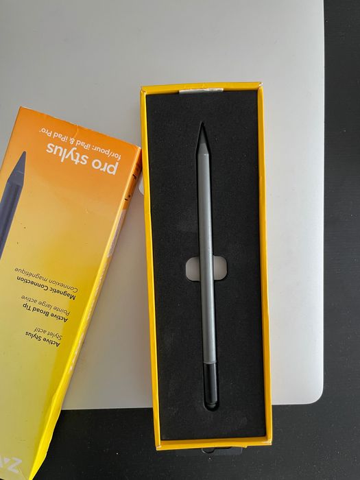 Rysik do tabletu ipada Zagg Pro Stylus kompatybilny z Apple