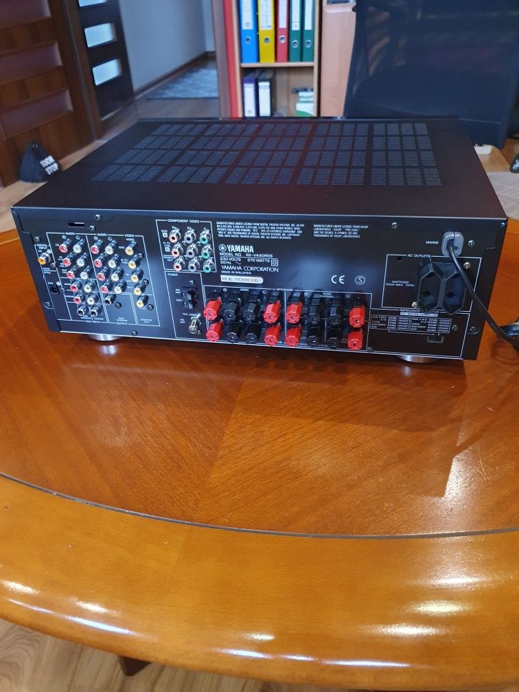 Amplituner Yamaha RXV 440