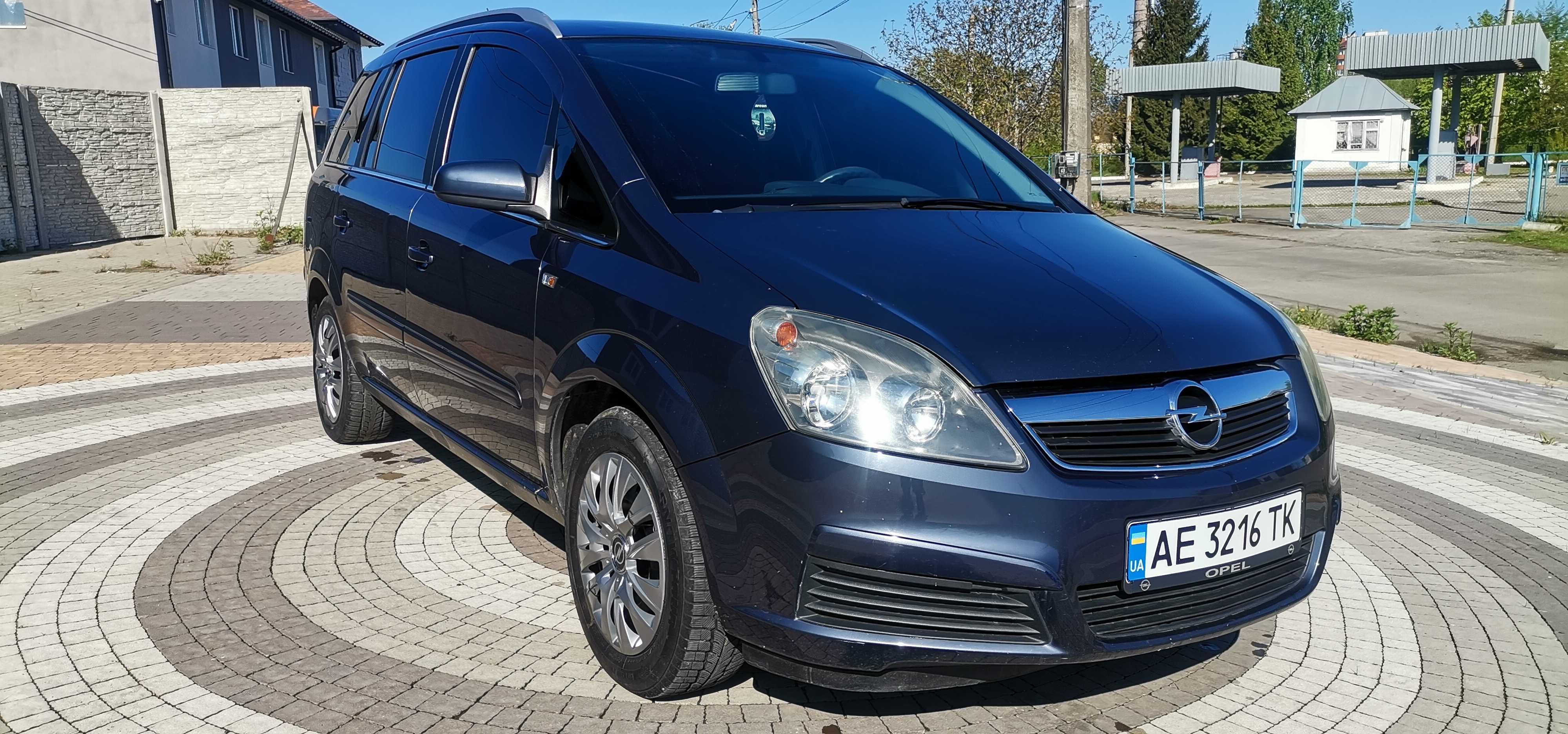 Opel Zafira 2006 1.6 бензин