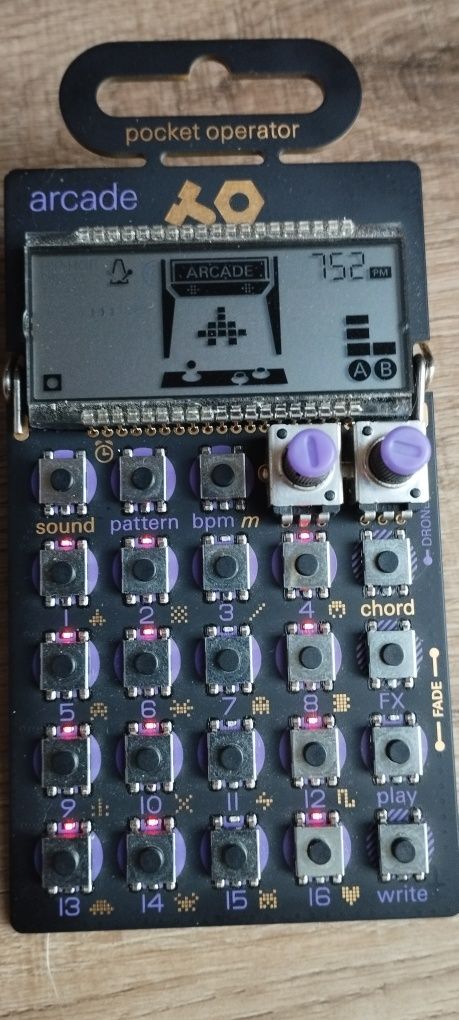 Pocket Operator 35 Speak - 28 Robot - 20 Arcade