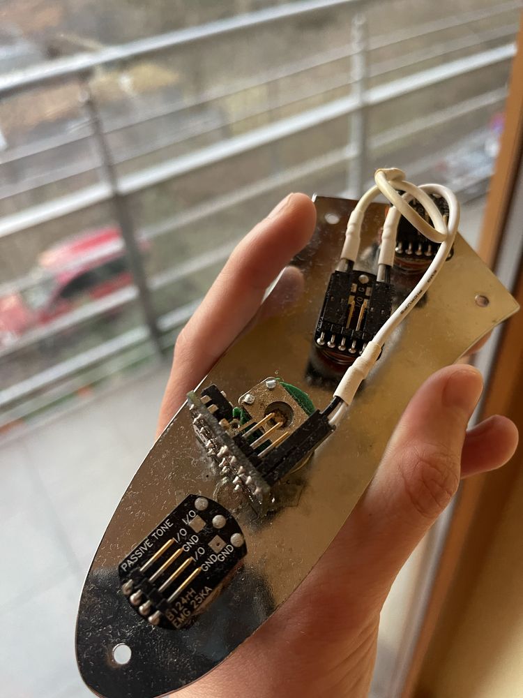 Emg BTC bass preamp/bass treble control