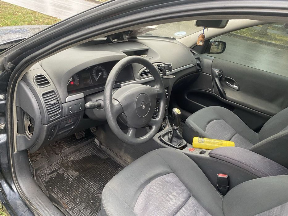 Продам автомобиль Renault Laguna 2