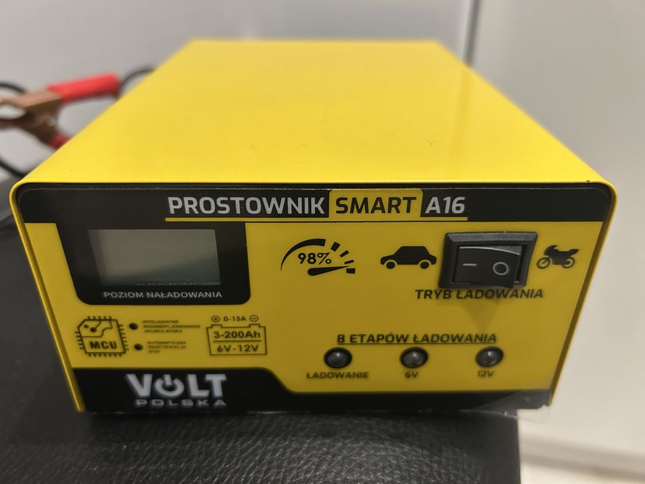 Зарядний пристрій для акамулятора