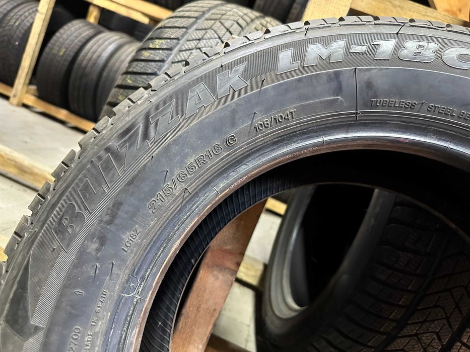 Шини зима 215/65R16C Bridgestone Blizzak LM-18C 4шт 7,5-8мм