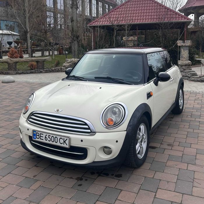 Продаю авто MINICOOPER