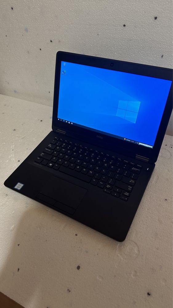 Dell 7270 i5 8gb ddr4 512 Nvme 12 fullhd WiFi hdmi ultrabook