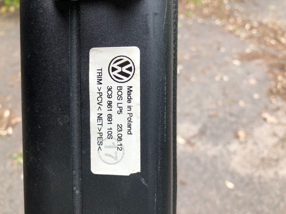 Шторка багажнику Volkswagen Passat/Variant(2011 - 2015) B7