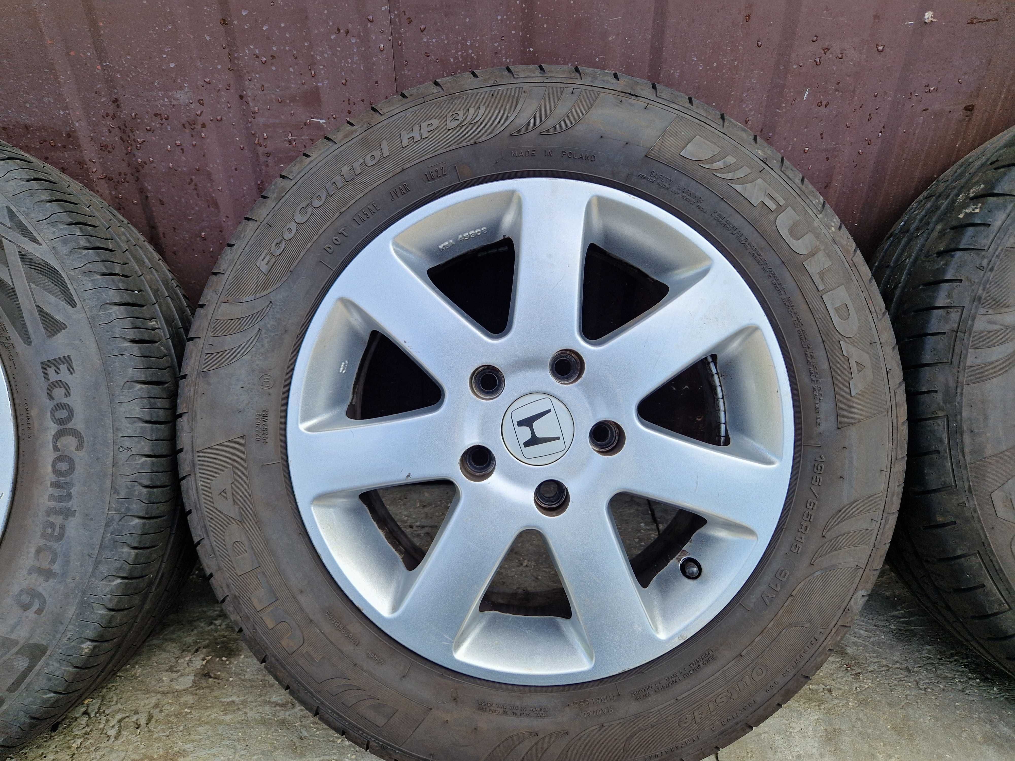 Felgi Koła Honda Accord, Civic CR-V, CR-Z 5x114,3 ET45 Lato 195/65/R15