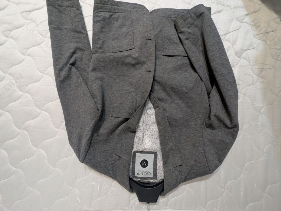 Чоловічий піджак Cropp, M - 48, сірий стильний піджак

Описание (рус):