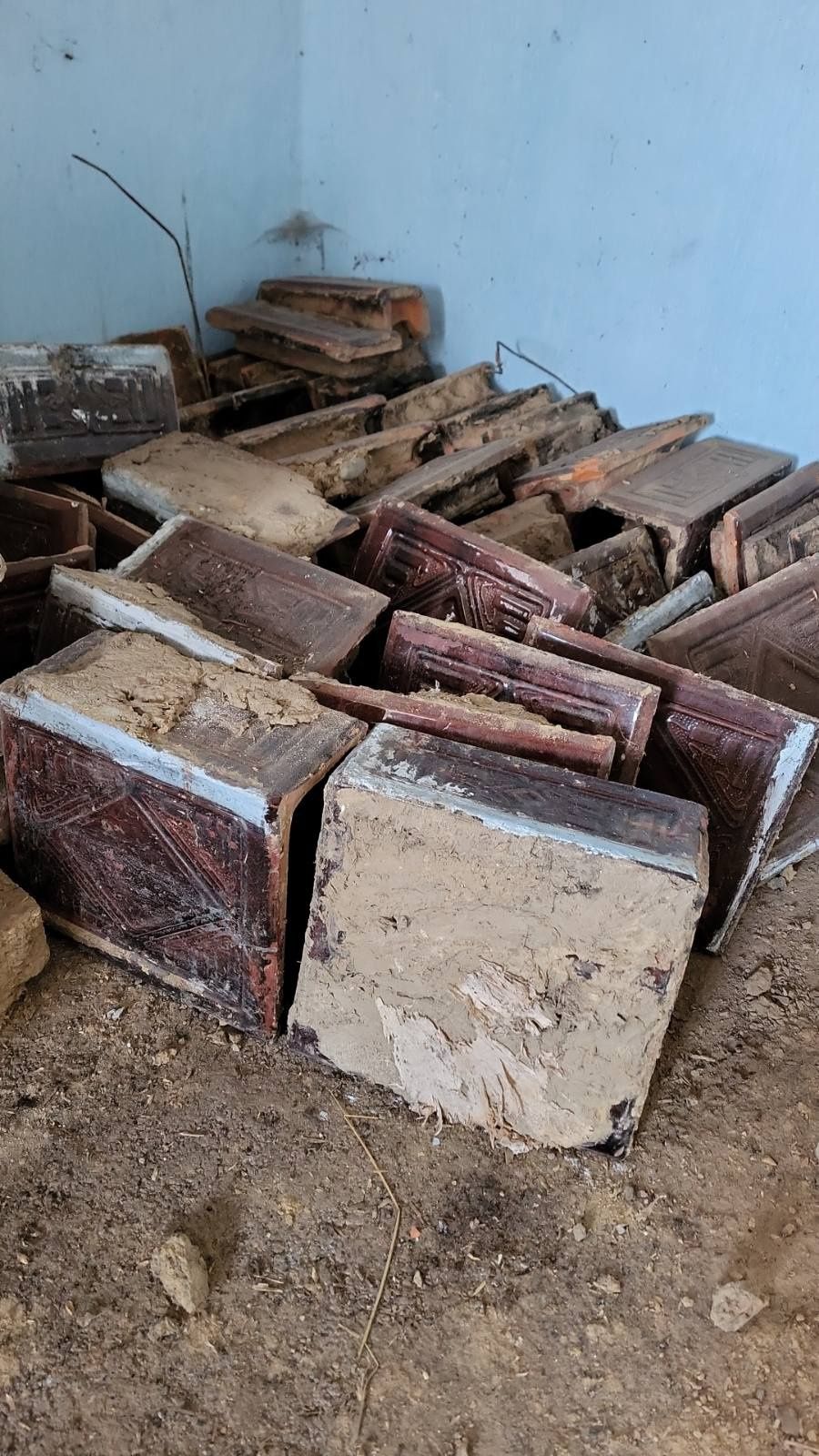 Продам кахель пічний і цеглу шамотку
