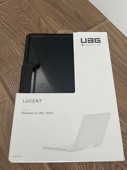 Чохол доя Apple MacBook Air 13”2022 Lucent