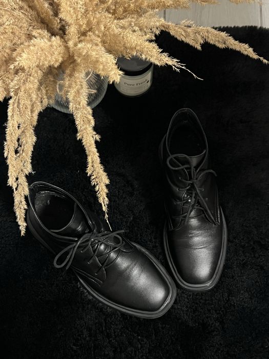 Шкіряні демісезонні черевики