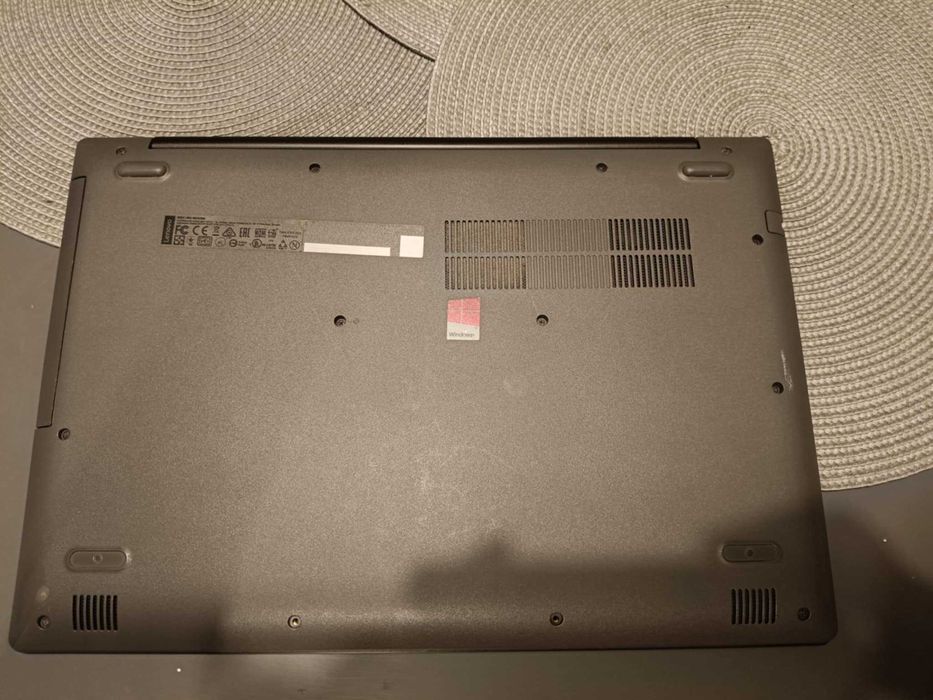 Laptop Lenovo IdeaPad 320-15IKB
Intel Core i5-7200U