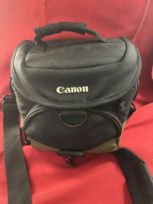 Máquina fotográfica Canon EOS 1100D Kit completo 2 lentes e acessórios