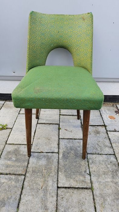 Krzesło Muszelka z lat 70 PRL vintage