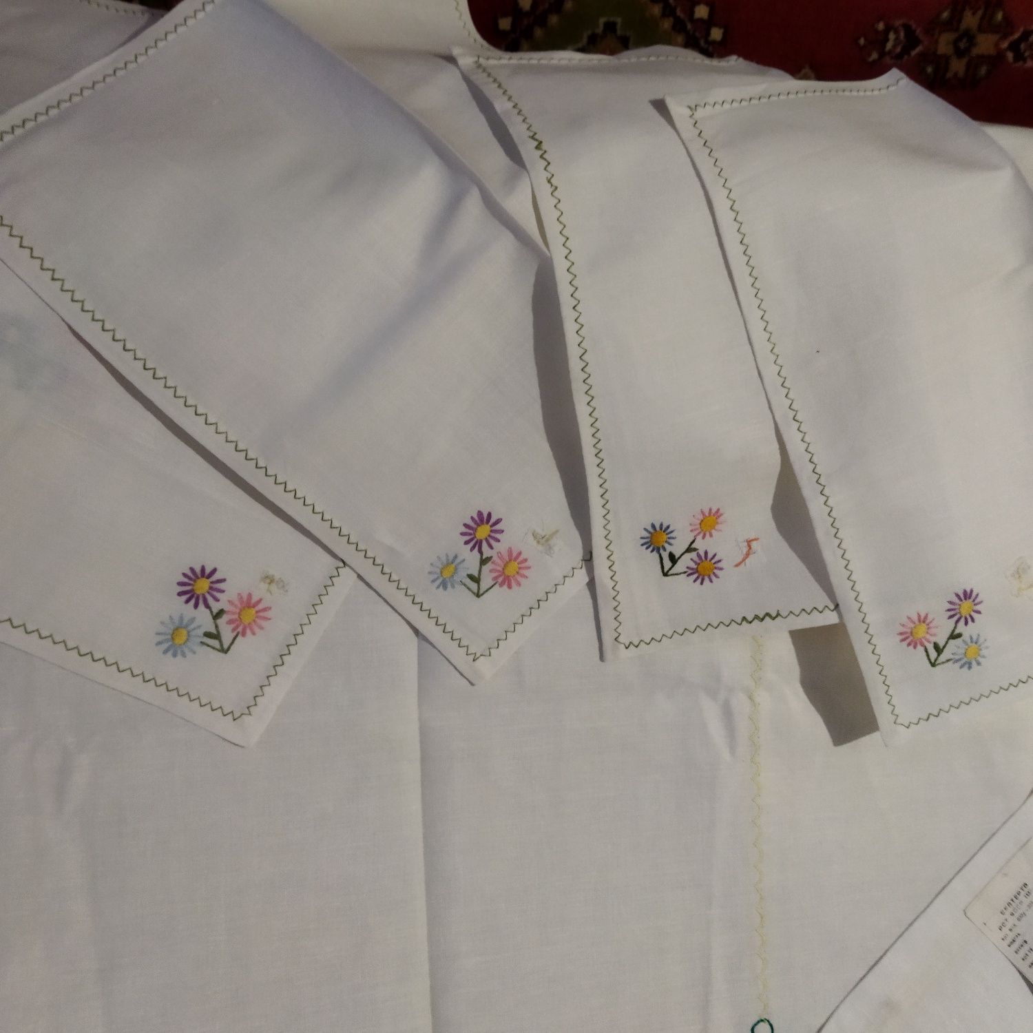 Продам скатертину льон,бававна