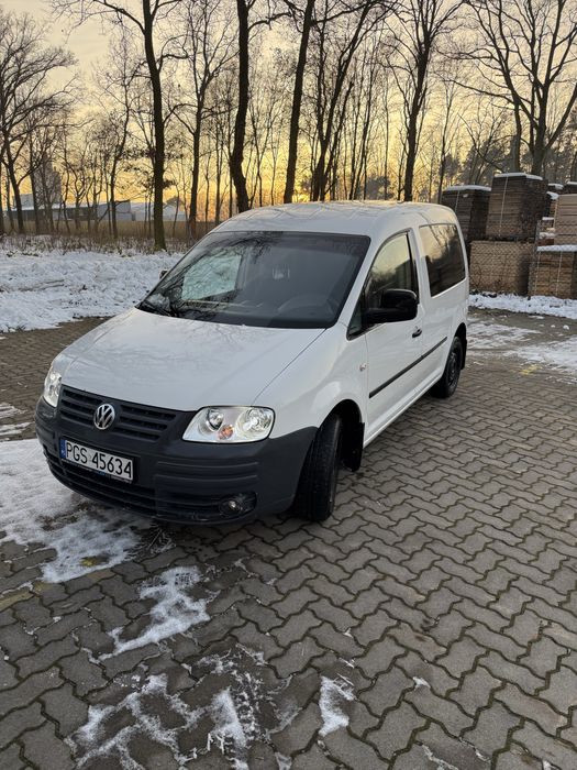 VW Caddy 3, hak, 5 miejsc