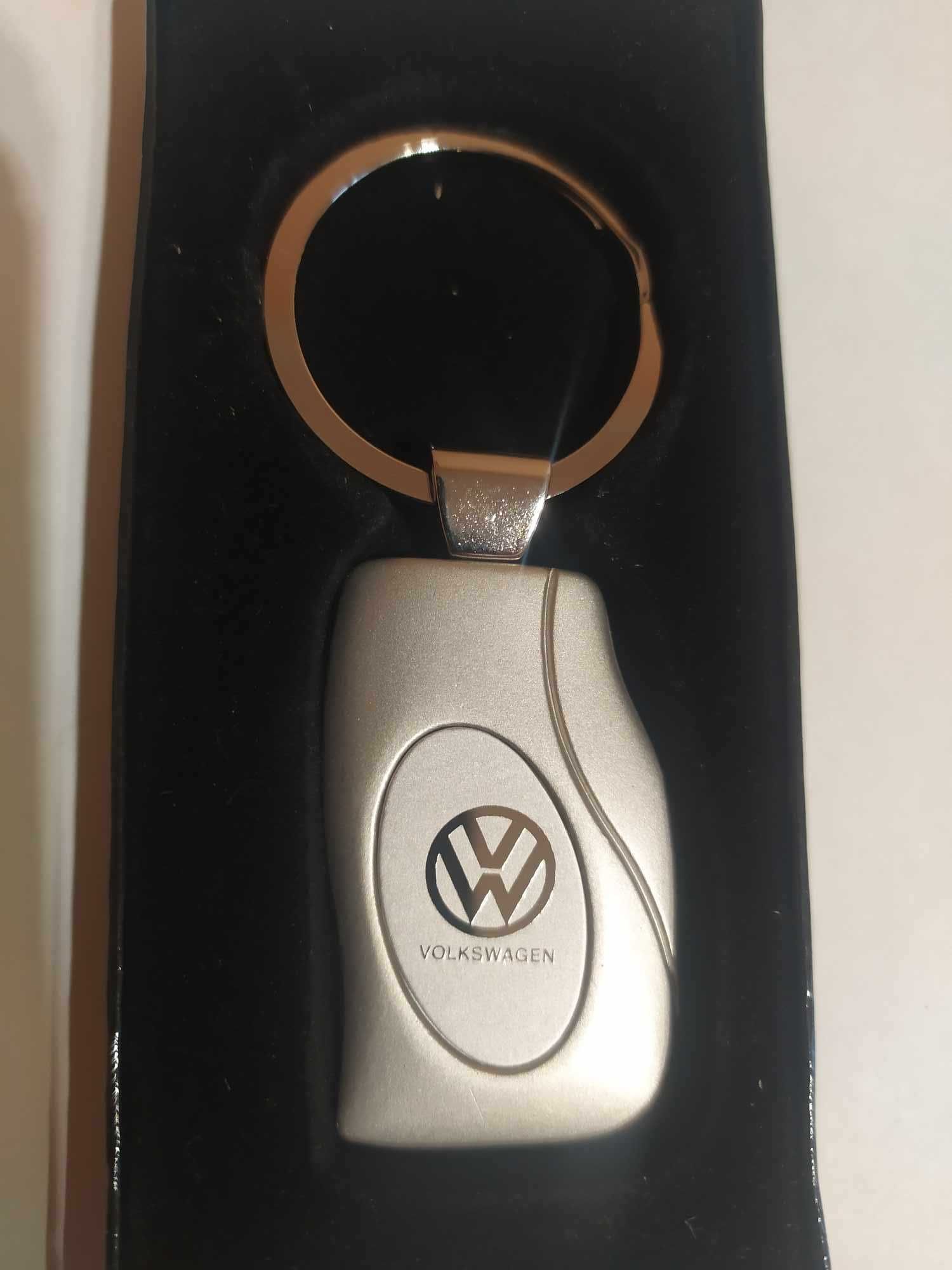 Breloczek z logo VOLKSWAGEN