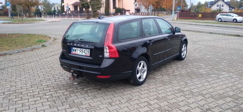 Volvo V50 rok 2010 silnik 2.0B 145km przebieg 172.000 km