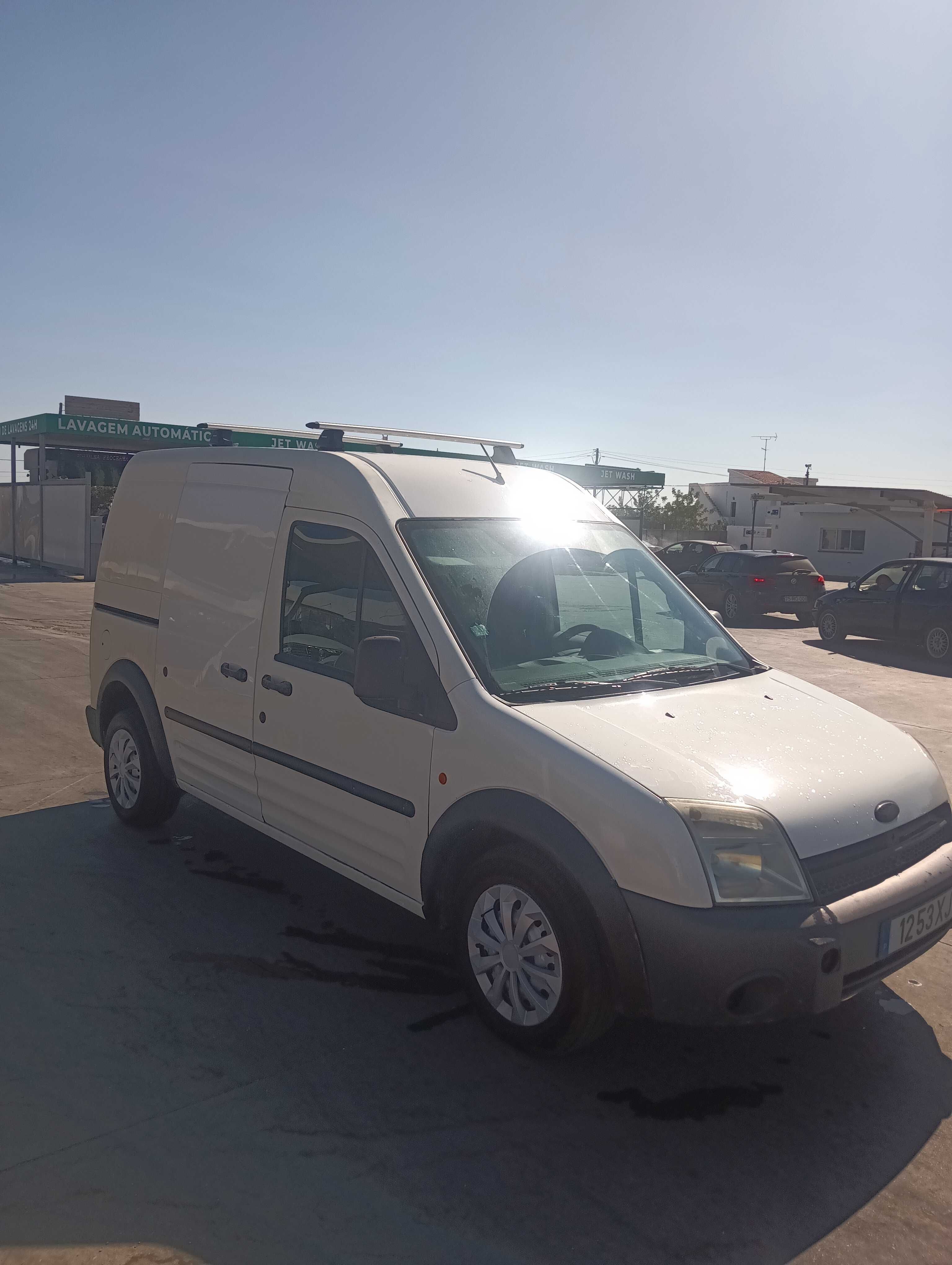 Ford connect de 2004 impecável